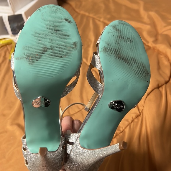 Betsey Johnson Silver Glitter Open Toe Shoes Size 8 - Picture 7 of 8